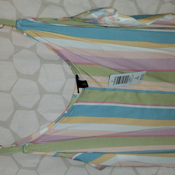 Torrid Cami - Picture 2 of 3